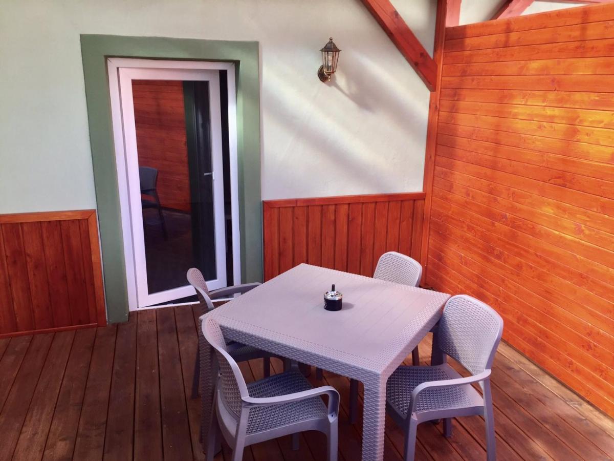 Apartments Friendly Family In The City Center Ceske Budejovice Exterior foto